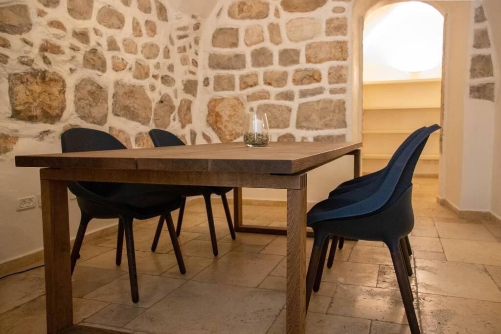 Cozy Heritage Home Йерусалим Екстериор снимка